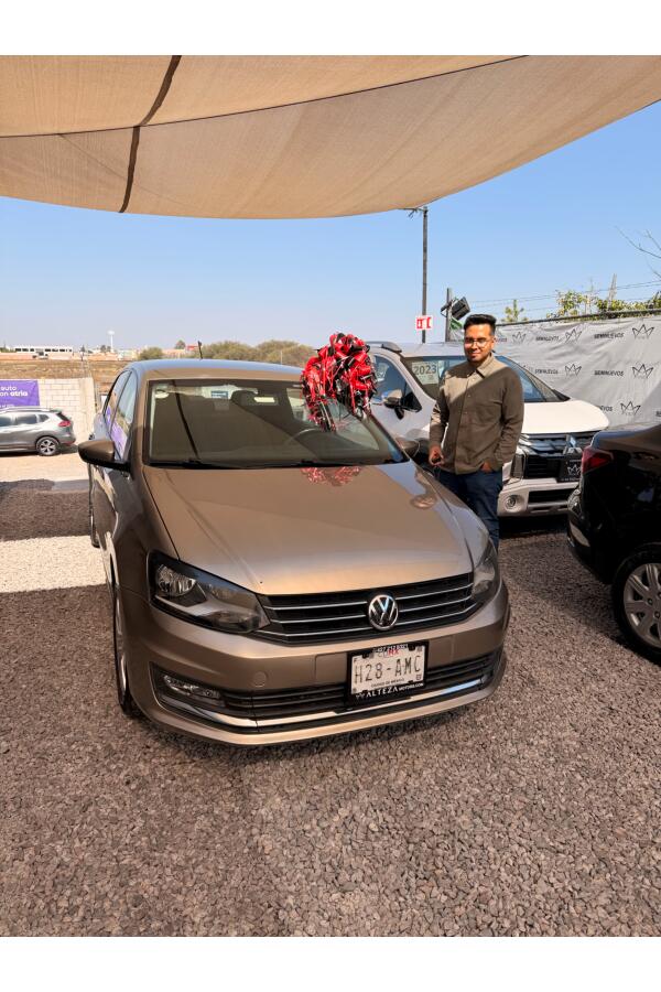 Entrega de auto 6 — Alteza Motors